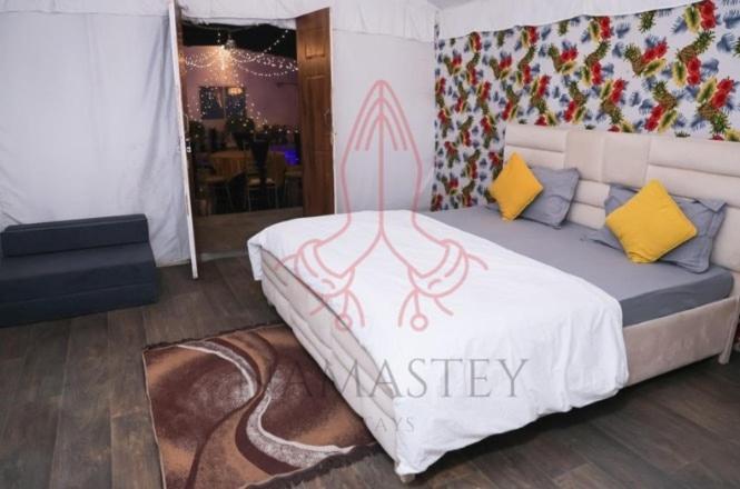 Luxury Farmhouse In Chhatarpur With Pool ニューデリー エクステリア 写真